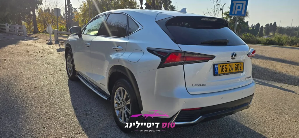 לקסוס לאחר פוליש ווקס