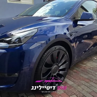 טסלה לאחר הכנה למכירה ולאחר ציפוי ננו ופוליש